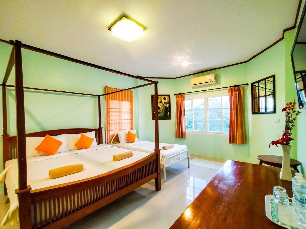 Ozone Chomdao Resort Wang Nam Khiao Buitenkant foto